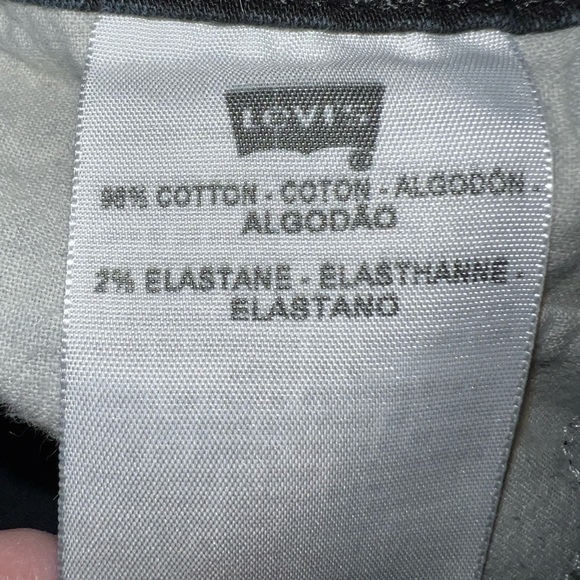 Levi’s Perfectly Slimming 512 Bootcut Jeans - Picture 6 of 9